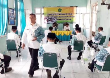 9 Peserta Ikuti Tes Kompetensi Tk I Computer Assisted Test (CAT) Calon PPIH Kloter dan PPIH Arab Saudi Tahun 1441 H/ 2020 M