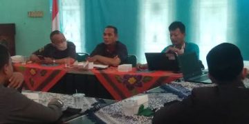Sejumlah Guru Rakor Simulasi AKMu MI, MTs, MA di kota Pekalongan ikuti simulasi AKM  Di aula Kemenag kota Pekalongan