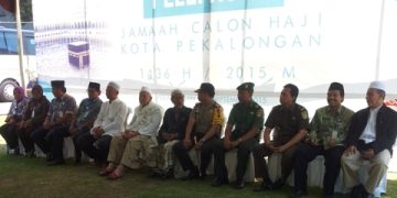 Sebanyak 394 Jamaah Calon Haji Kota Pekalongan dilepas untuk diberangkatkan