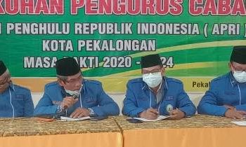Pengukuhan Abdoel Qodir, S,Ag Sebagai Ketua Cabang APRI ( Asosiasi Penghulu Republik Indonesia ) Kota Pekalongan Masa Bakti 2020- 2021
