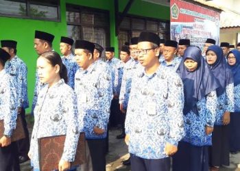 Upacara Rutin Tiap Tanggal 17, Oktober 2019
