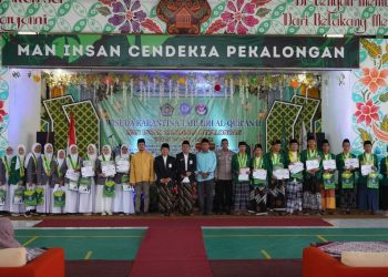 MAN IC Pekalongan Gelar Wisuda Karantina Tahfidz Al-Qur’an II
