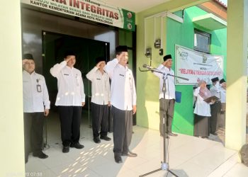 Kankemenag Kota Pekalongan Gelar Upacara Harkitnas Ke-116 Tahun 2024