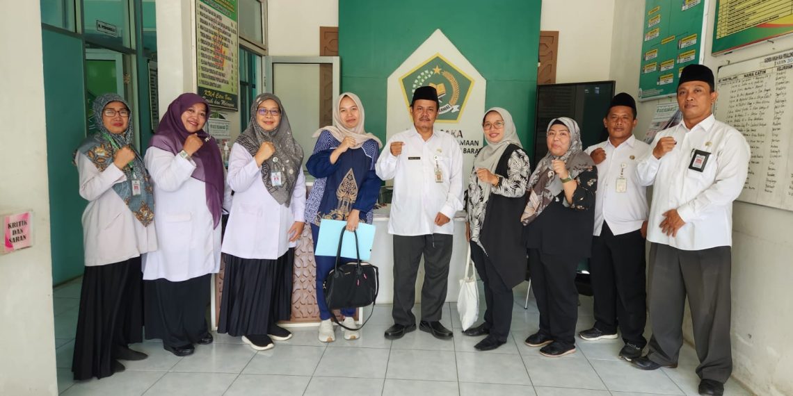 Monitoring dan Evaluasi Informasi Jabatan dan Analisis Kebutuhan SDM KUA Pada KUA Kota Pekalongan Oleh Tim Dirjen Bimbingan Masyarakat Islam Jakarta