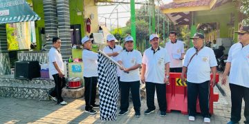 Peringati HUT ke-79 PGRI Cabsus Kemenag.