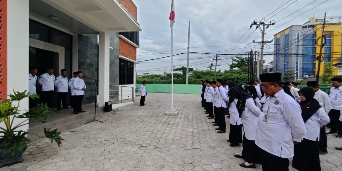 Kepala Kantor Kementerian Agama Menekankan ASN untuk meningkatkan kedisiplinan dan menjaga Integritas.