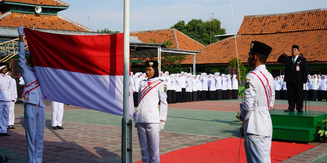 Kankemenag Kota Pekalongan Gelar Upacara HAB Ke – 79 Kemenag RI.