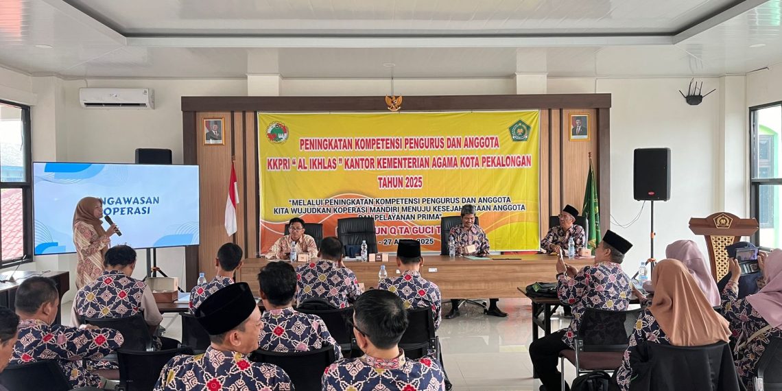 Koperasi KKPRI Al Ikhlas Kemenag Kota Pekalongan Gelar Kegiatan Peningkatan Kompetensi Pengurus dan Anggota