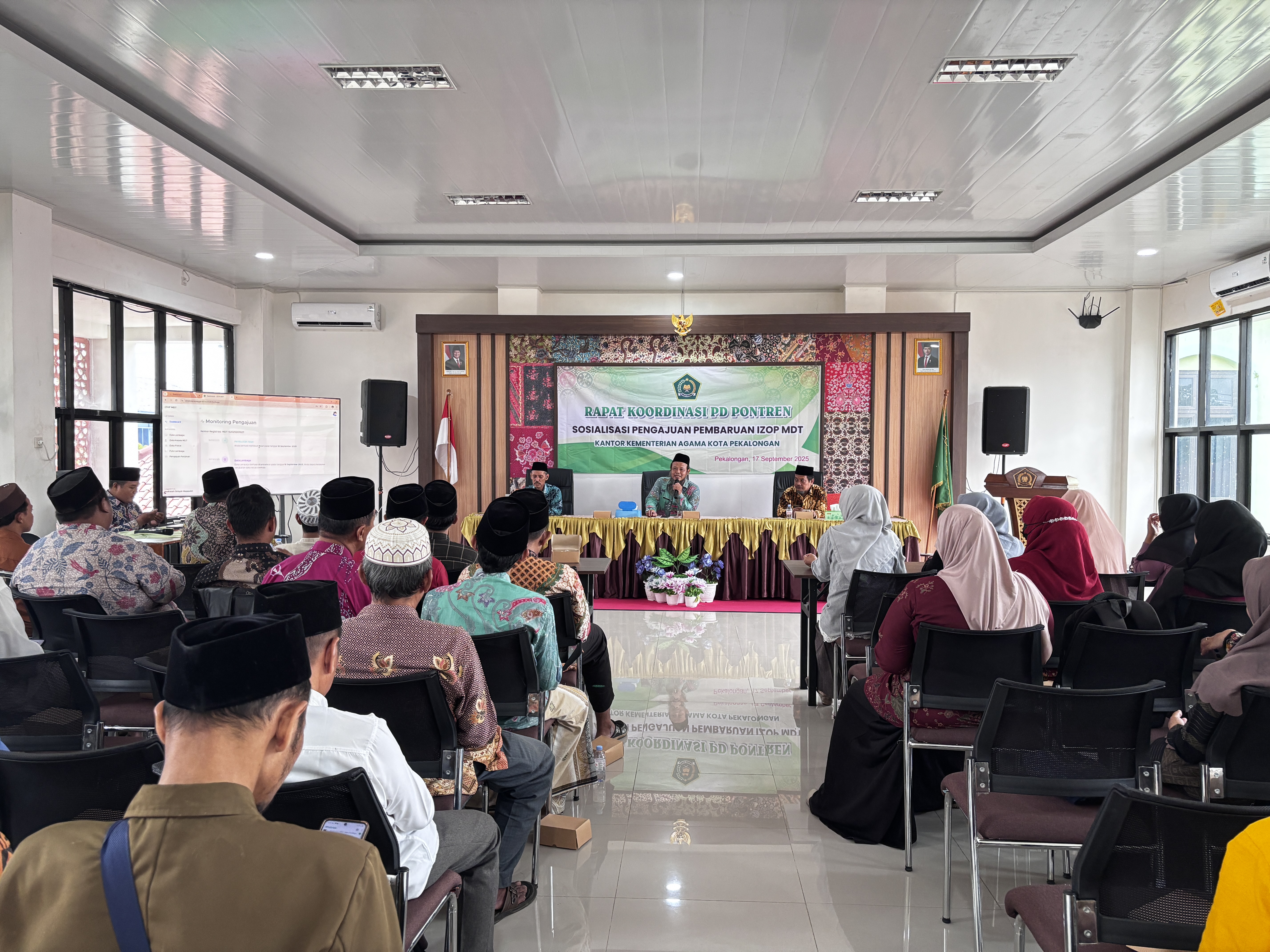 Kantor Kemenag Kota Pekalongan Gelar Rakor Sosialisasi Pembaruan IZOP MDT