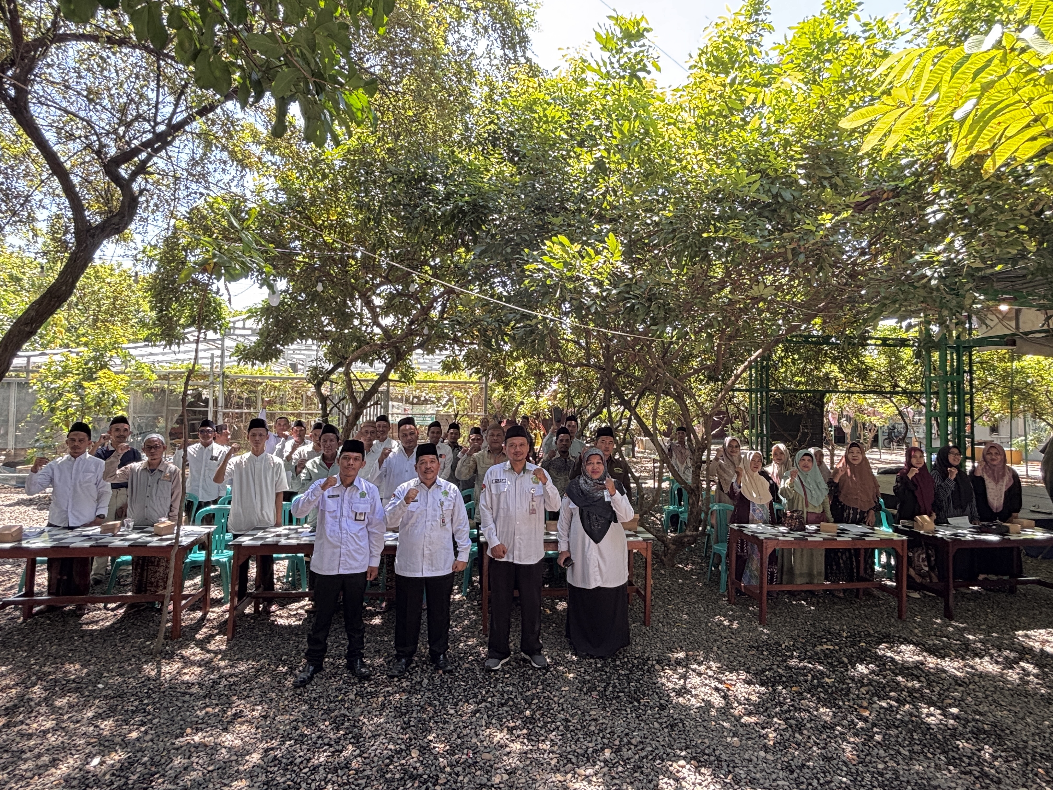 Kantor Kemenag Kota Pekalongan Perkuat Peran Majelis Taklim sebagai Agen Perubahan dan Pembinaan Generasi Muda