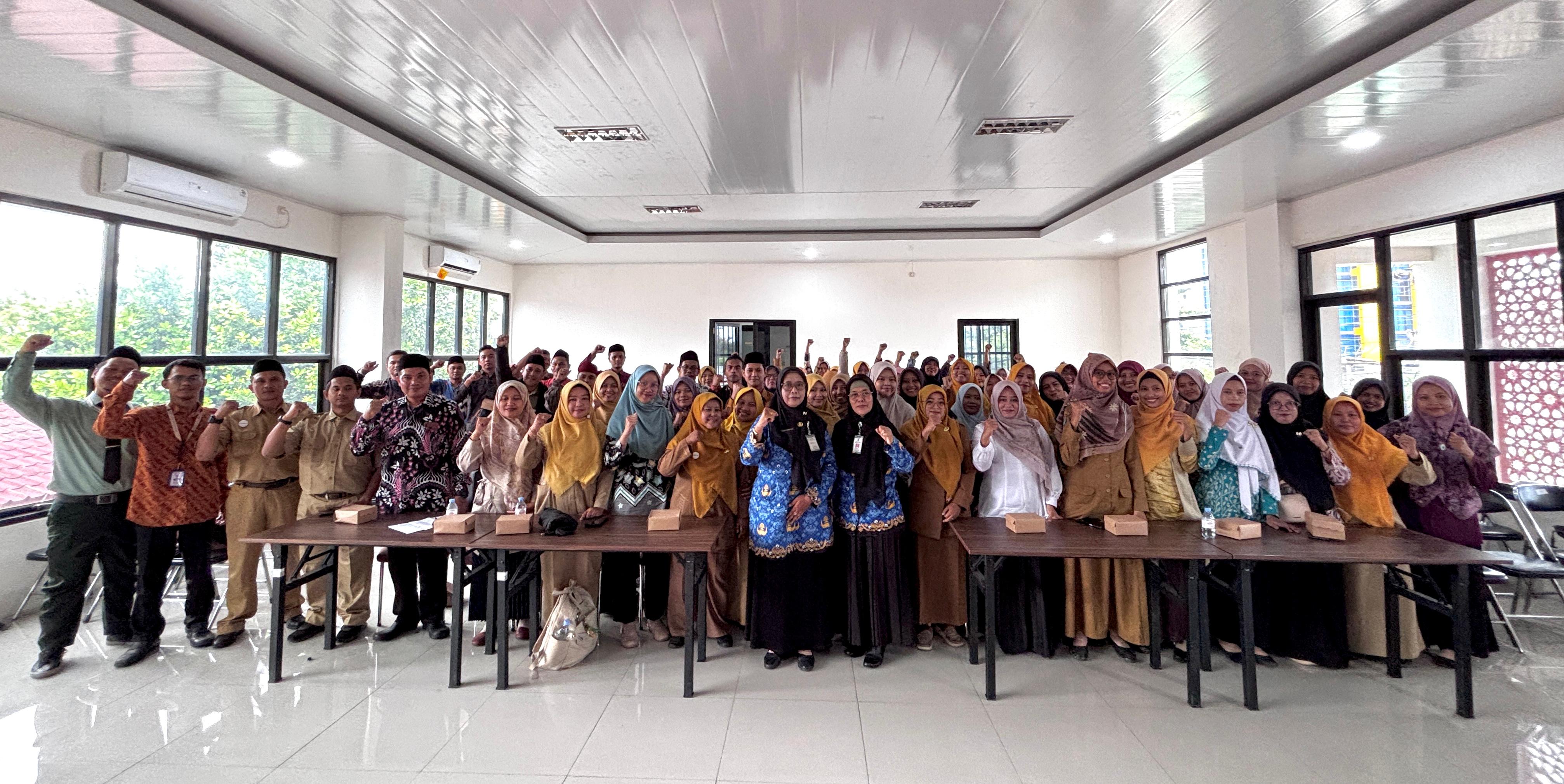 Kemenag Kota Pekalongan Bekali Guru Lulus PPG 2025 untuk Tingkatkan Profesionalisme