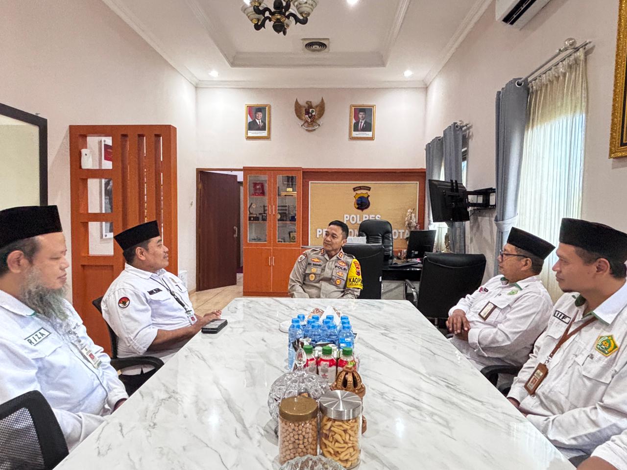 Kemenag Kota Pekalongan Audiensi dengan Kapolres