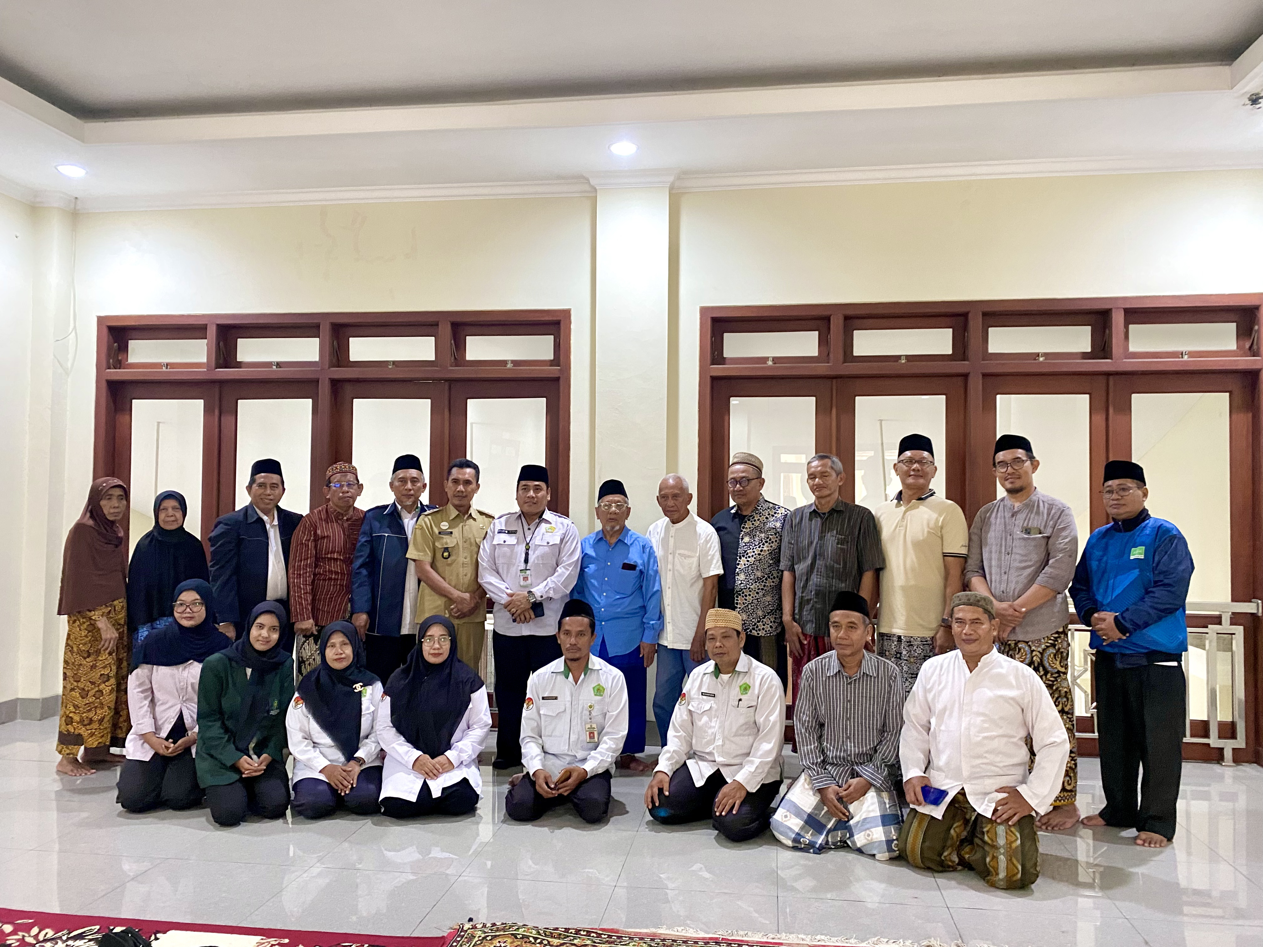 Yayasan Masjid Agung Al-Jami & An-Nahla Pekalongan Teken Akta Ikrar Wakaf, Kemenag Kota Pekalongan Dorong Legalitas Aset