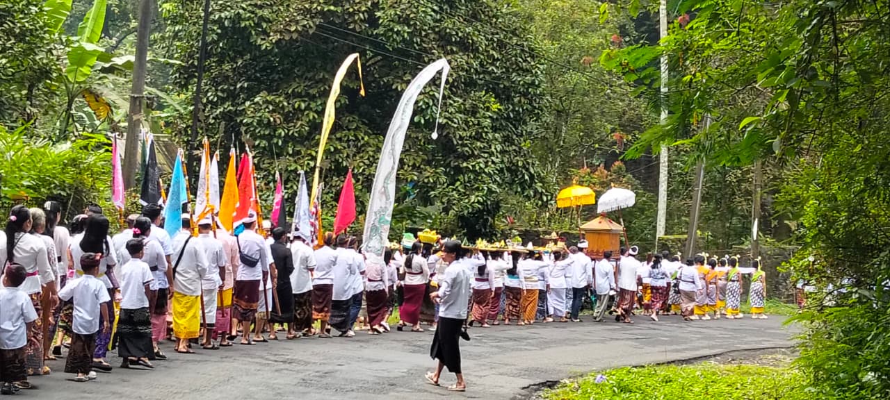 Upacara Melasti di Linggo Asri, Umat Hindu Pekalongan Raya Sambut Nyepi 1948 Saka