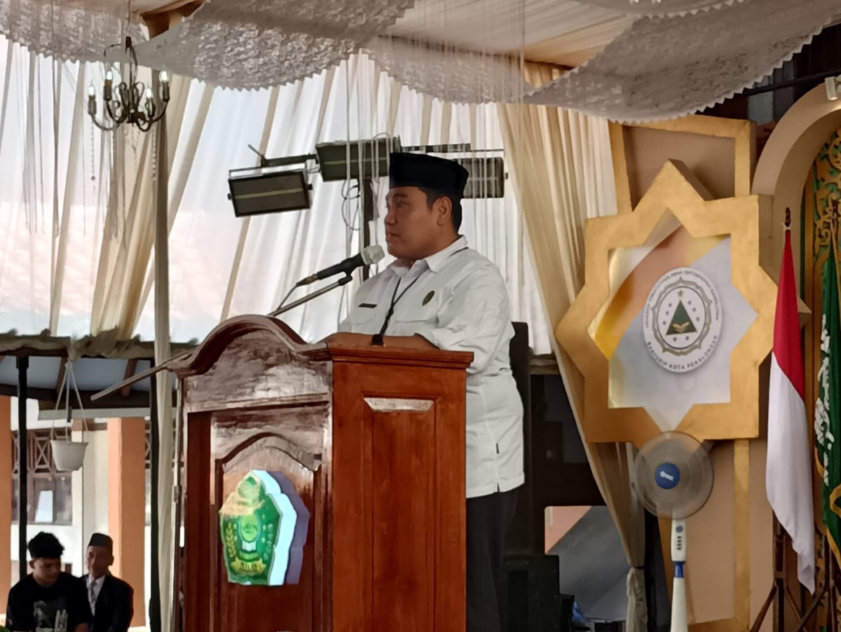 Perpisahan MTs Ishthifaiyah Nahdliyah, Kakankemenag Tekankan Keseimbangan Dunia dan Akhirat bagi Lulusan
